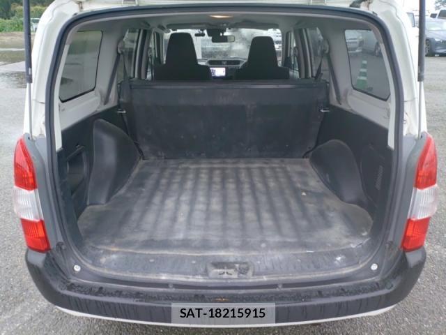 Toyota SUCCEED 2019-09 8865632-5