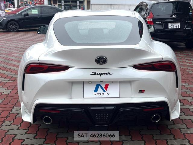 Toyota SUPRA 2020-01 8865814-12