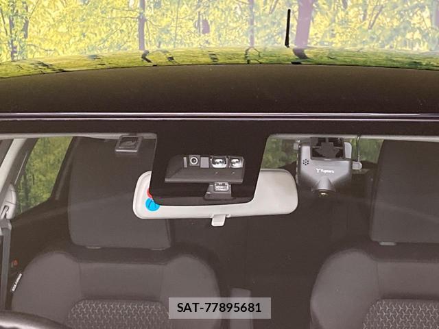 Suzuki SWIFT 2022-03 8866288-2