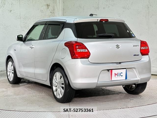Suzuki SWIFT 2018-06 8867418-15