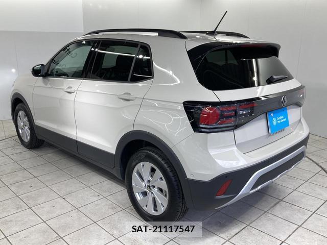 VolksWagen T-CROSS 2025-12 8866859-15