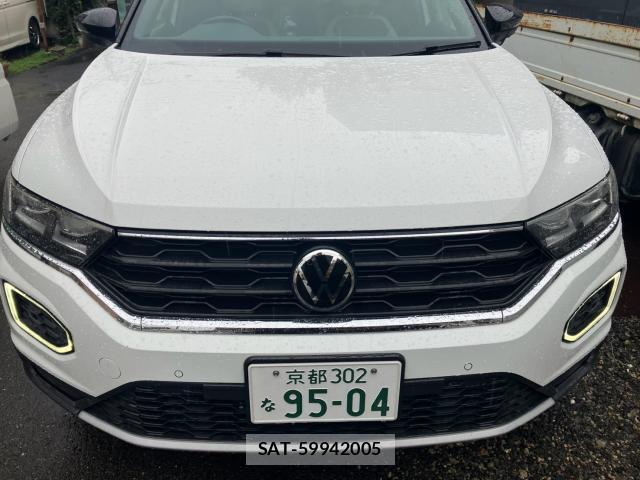 VolksWagen T-ROC 2021-03 8866946-1