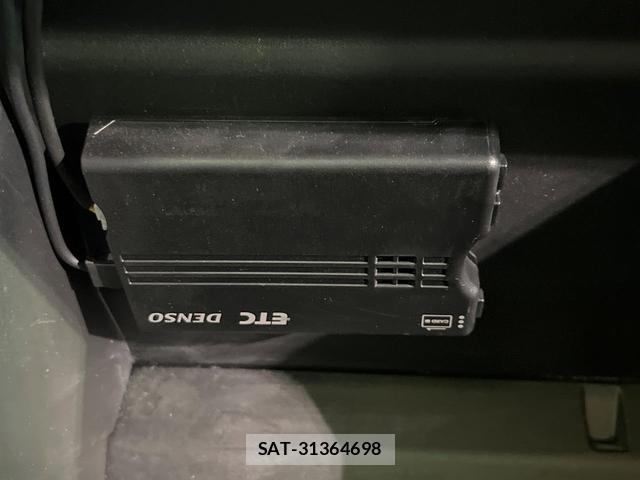Toyota TANK 2019-11 8867212-4