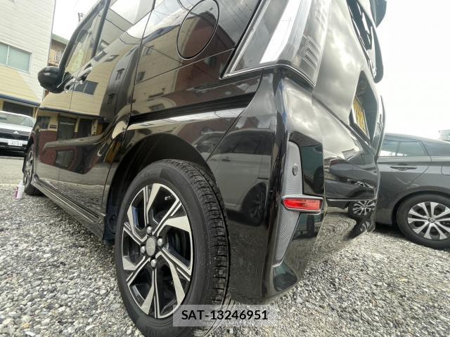 Daihatsu TANTO 2019-10 8865517-9