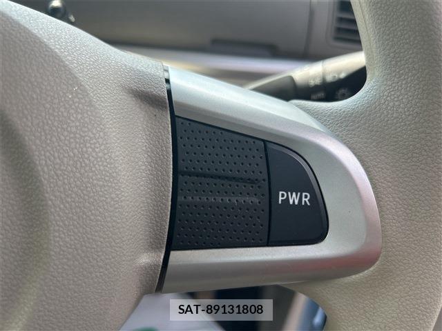 Daihatsu TANTO 2017-11 8865694-13