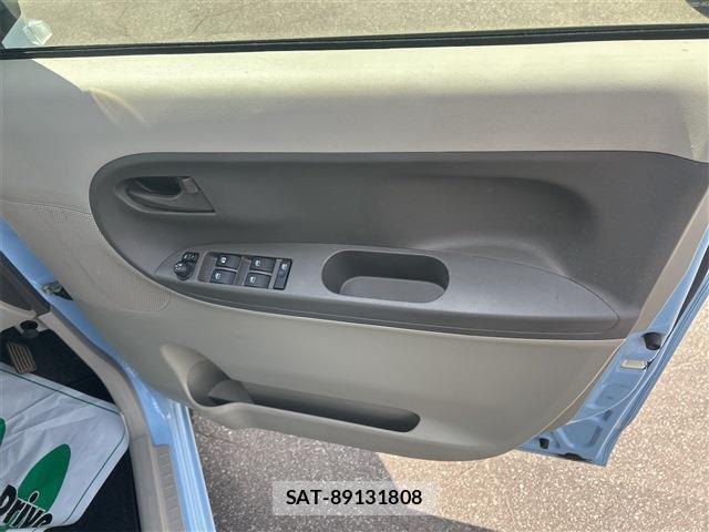Daihatsu TANTO 2017-11 8865694-9