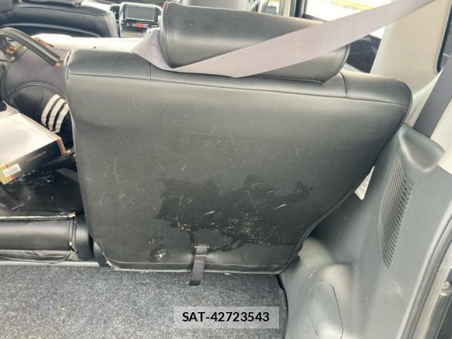 Daihatsu TANTO 2009-08 8865892-11