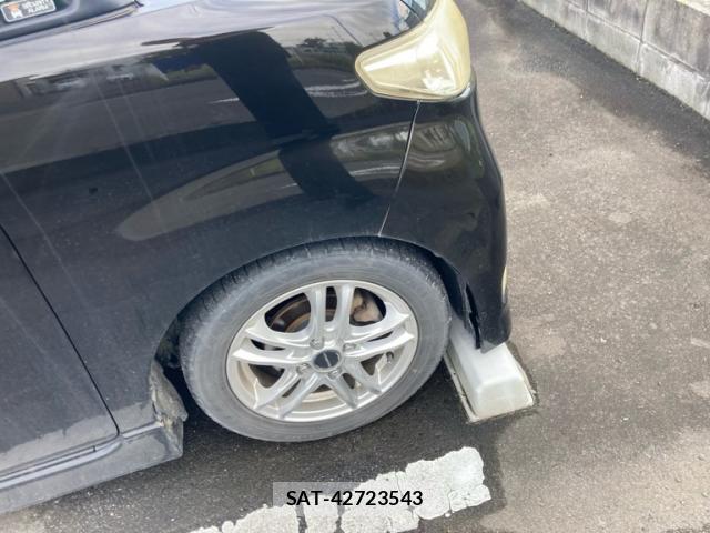 Daihatsu TANTO 2009-08 8865892-12