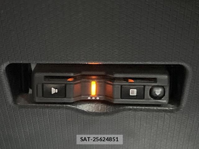 Daihatsu TANTO 2020-07 8866441-4