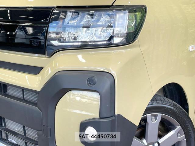 Daihatsu TANTO 2022-10 8866505-11