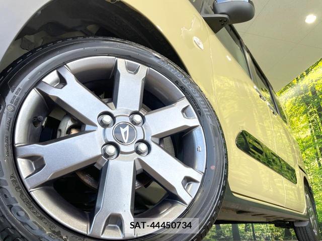 Daihatsu TANTO 2022-10 8866505-12