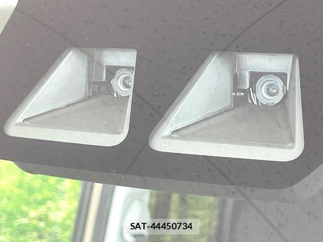 Daihatsu TANTO 2022-10 8866505-4