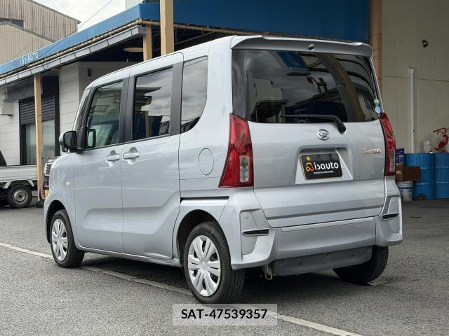 Daihatsu TANTO 2019-08 8866773-13
