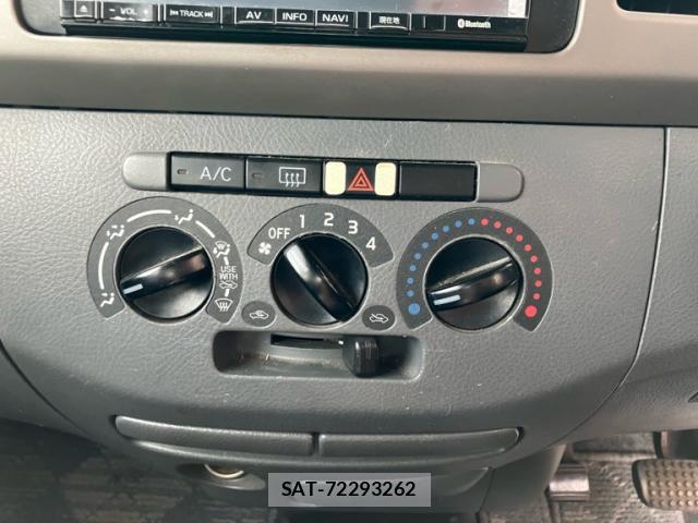 Daihatsu TANTO 2006-09 8867136-17