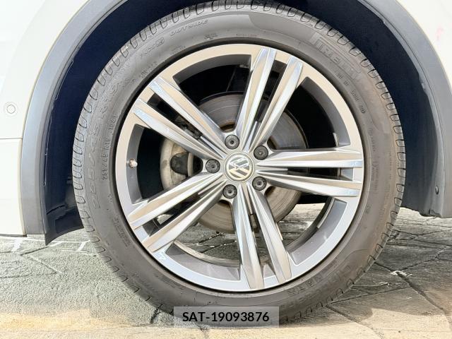 VolksWagen TIGUAN 2017-04 8865649-8