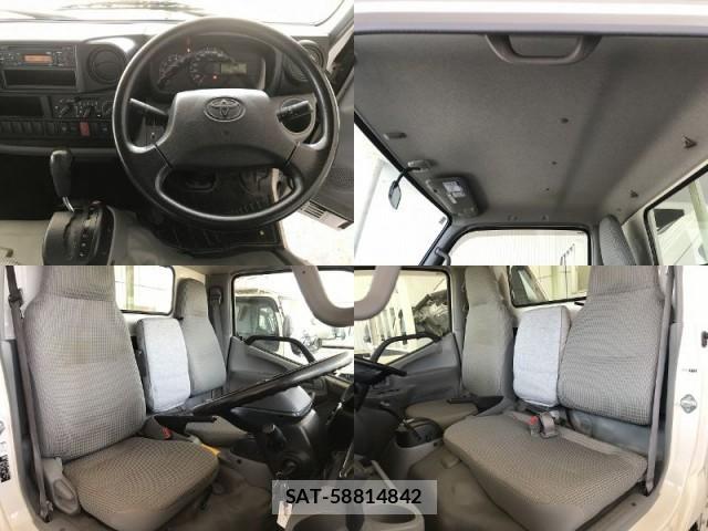 Toyota TOYOACE 2020-03 8866545-11
