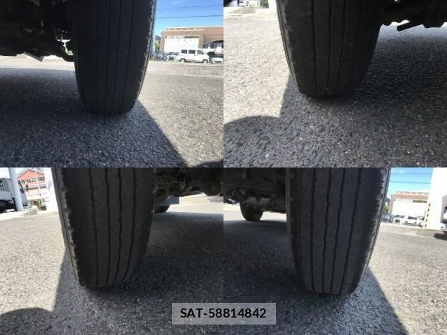 Toyota TOYOACE 2020-03 8866545-16