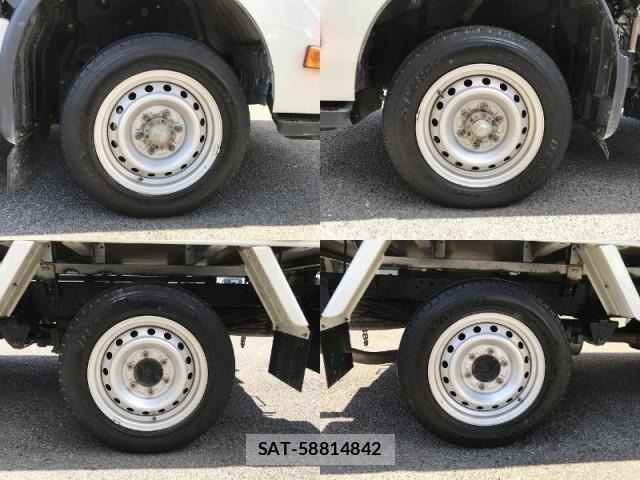 Toyota TOYOACE 2020-03 8866545-18