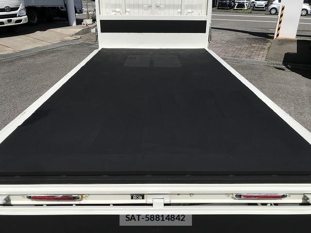 Toyota TOYOACE 2020-03 8866545-8