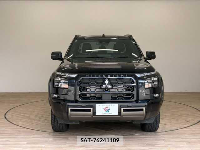 Mitsubishi TRITON 2024-08 8867392-14