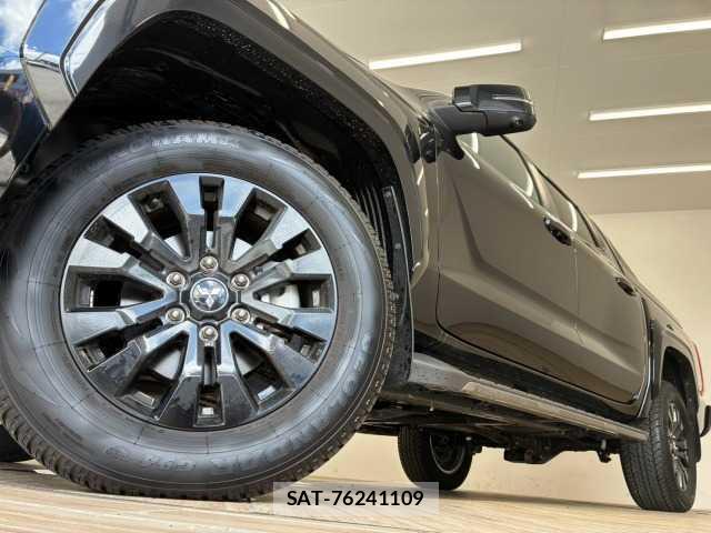 Mitsubishi TRITON 2024-08 8867392-18