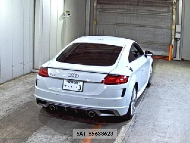 Audi TT 2022-07 8866854-4