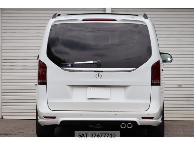 Mercedes Benz V-CLASS 2016-07 8866172-11
