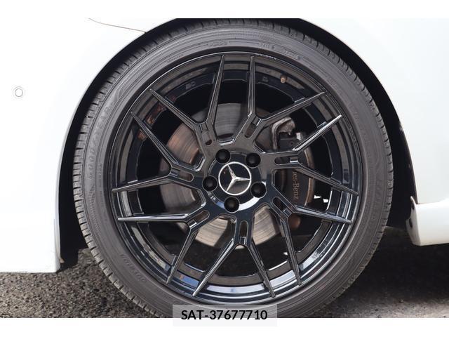 Mercedes Benz V-CLASS 2016-07 8866172-14