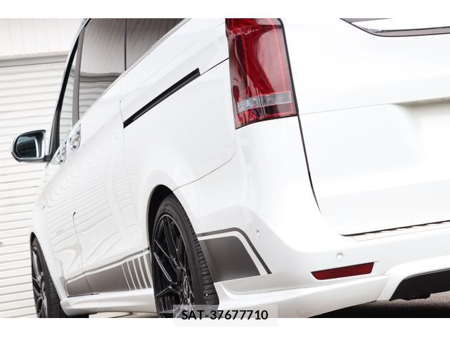 Mercedes Benz V-CLASS 2016-07 8866172-16