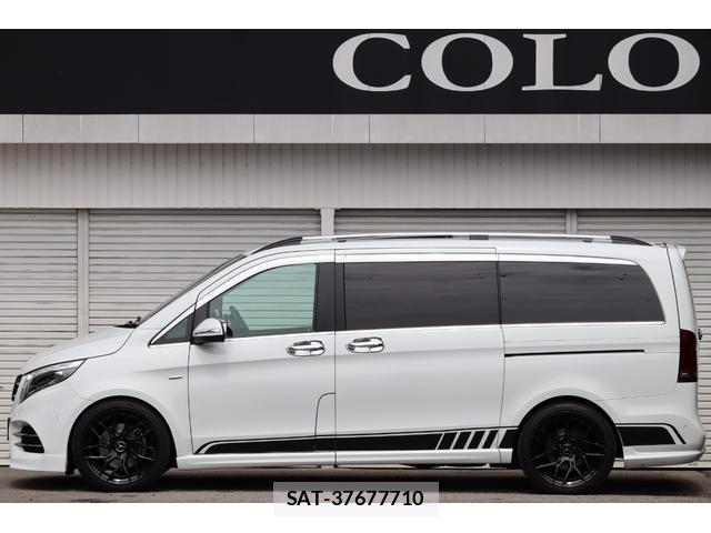 Mercedes Benz V-CLASS 2016-07 8866172-2