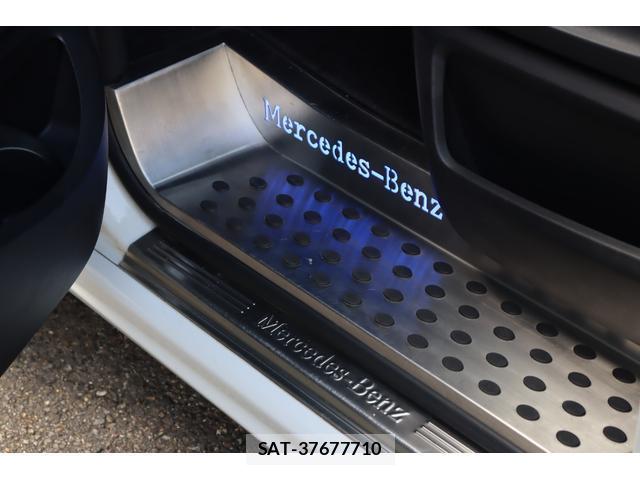 Mercedes Benz V-CLASS 2016-07 8866172-3