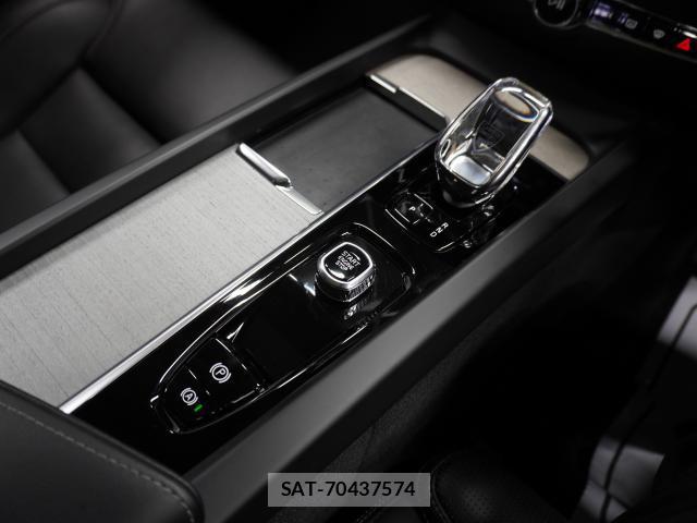 Volvo V60 2022-09 8865725-10