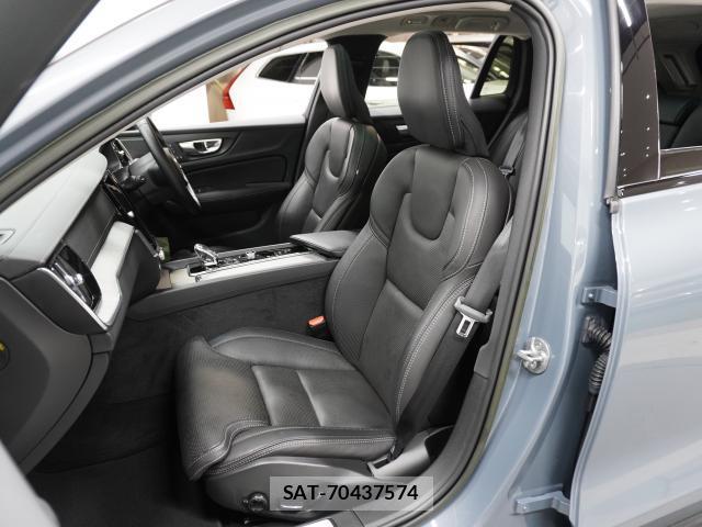 Volvo V60 2022-09 8865725-13