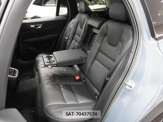 Volvo V60 2022-09 8865725-14