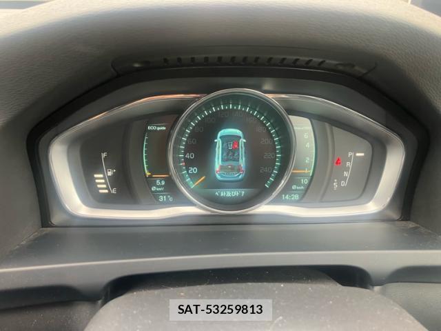 Volvo V60 2015-02 8867135-19