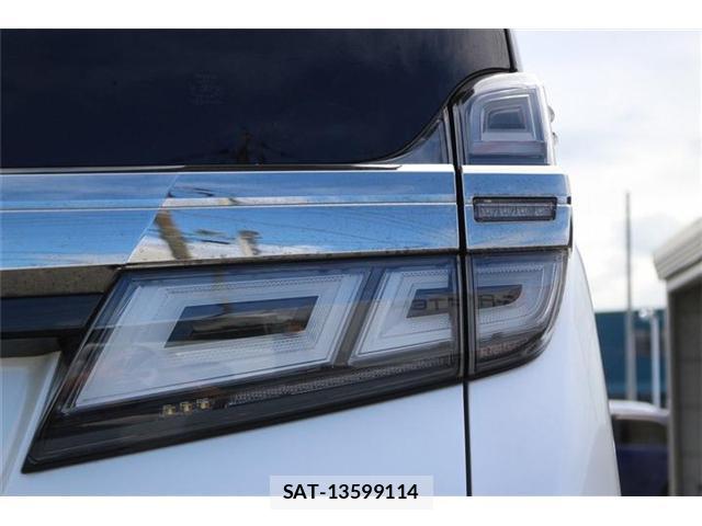 Toyota VELLFIRE 2019-11 8865687-13