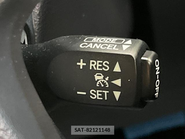 Toyota VELLFIRE 2016-06 8866269-6