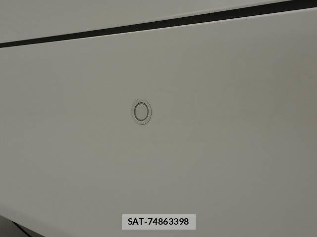 Toyota VELLFIRE 2019-01 8866319-6