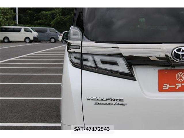 Toyota VELLFIRE 2018-02 8866721-17