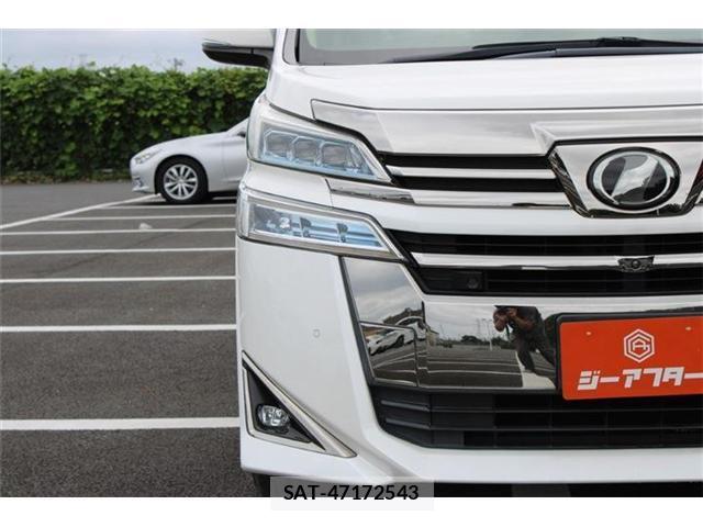 Toyota VELLFIRE 2018-02 8866721-9