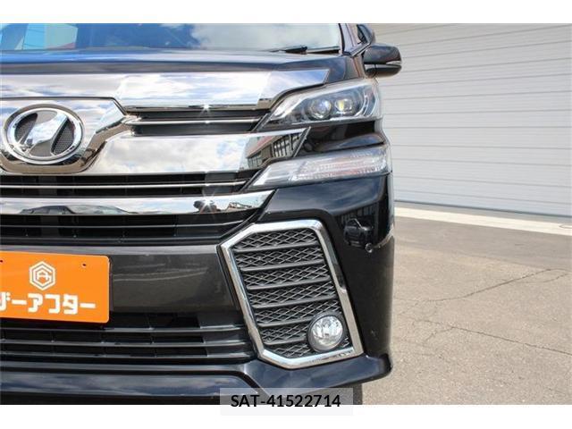Toyota VELLFIRE 2017-06 8866750-16