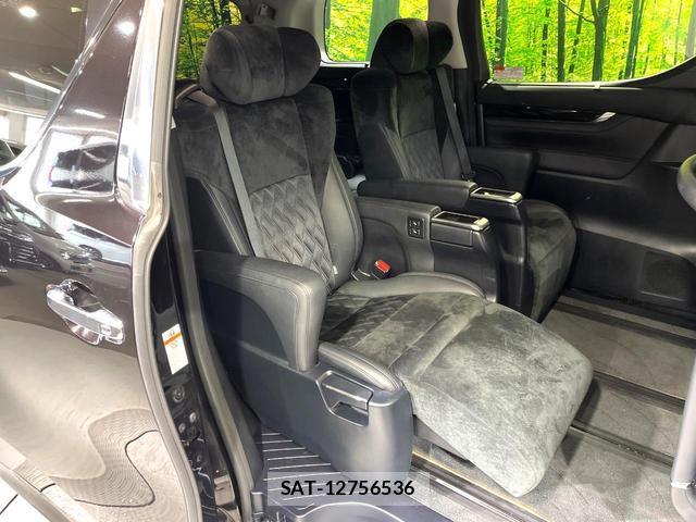 Toyota VELLFIRE 2015-08 8867236-8
