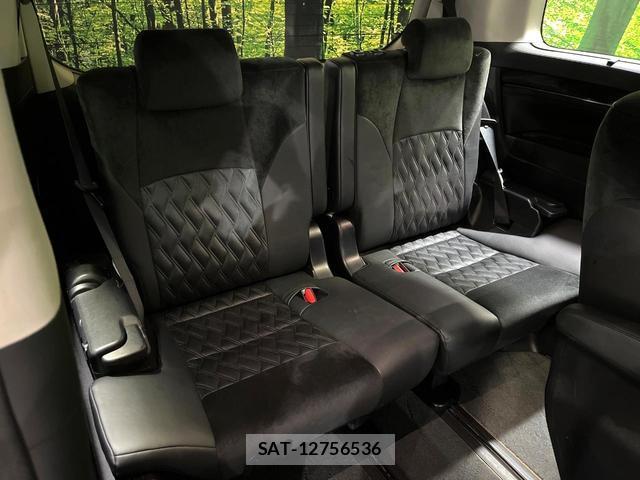 Toyota VELLFIRE 2015-08 8867236-9