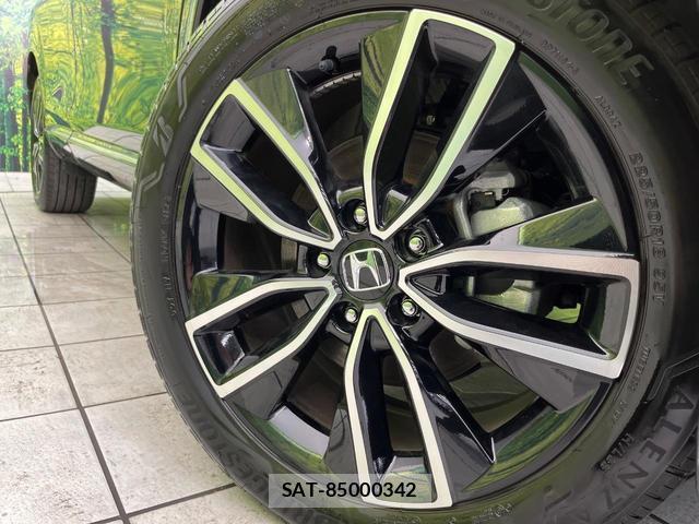 Honda VEZEL 2025-03 8865346-12