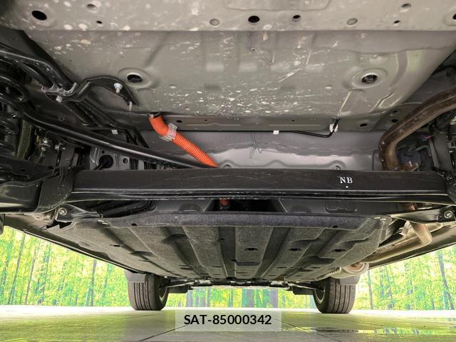 Honda VEZEL 2025-03 8865346-18