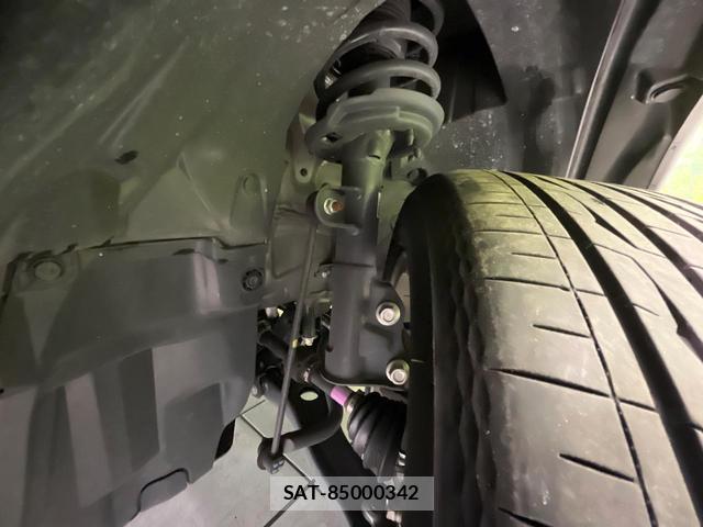 Honda VEZEL 2025-03 8865346-19