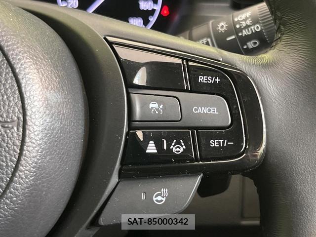 Honda VEZEL 2025-03 8865346-4