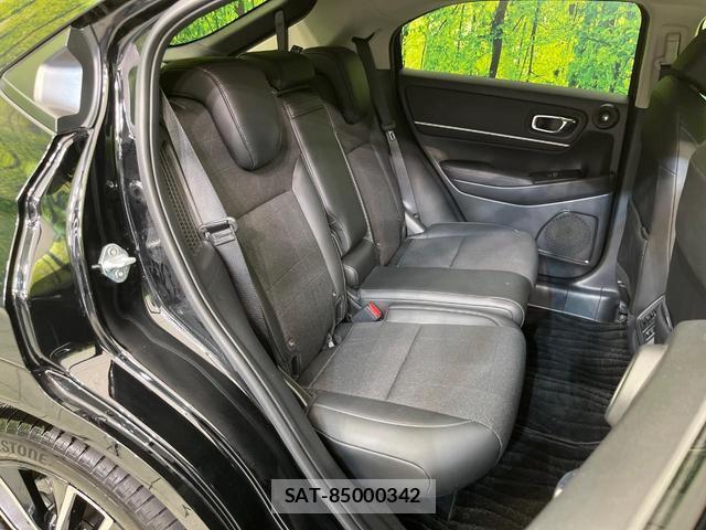 Honda VEZEL 2025-03 8865346-8
