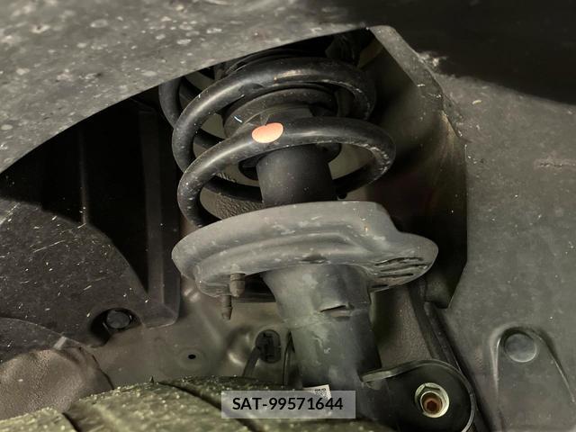 Honda VEZEL 2022-03 8865554-19