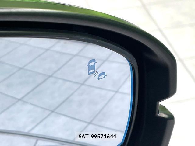 Honda VEZEL 2022-03 8865554-5